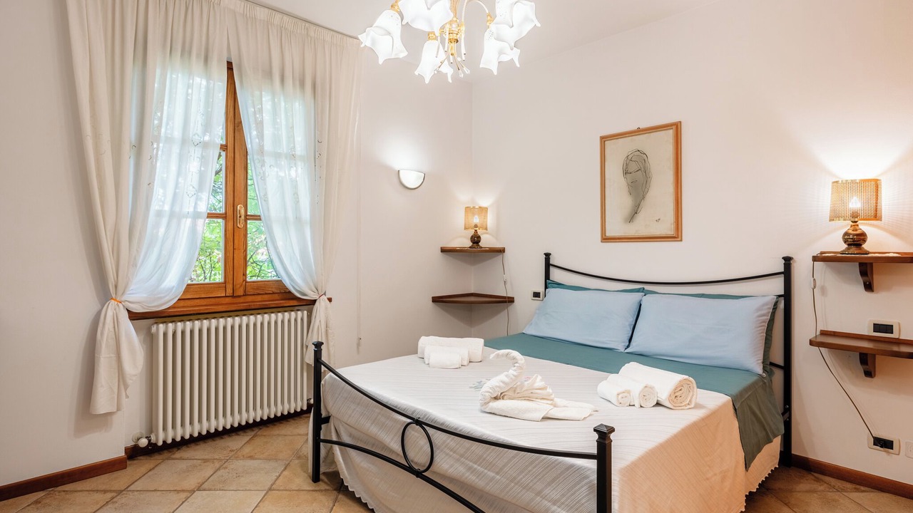 Photo of Bedroom in Altopascio