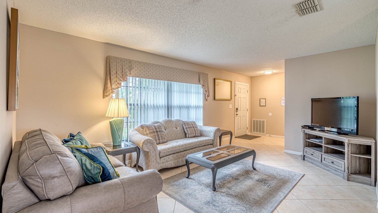Photo of Livingroom in Indian Ridge