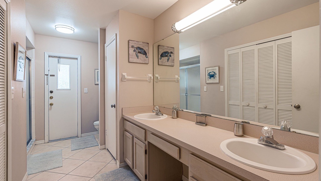 Photo of Bathroom in Indian Ridge