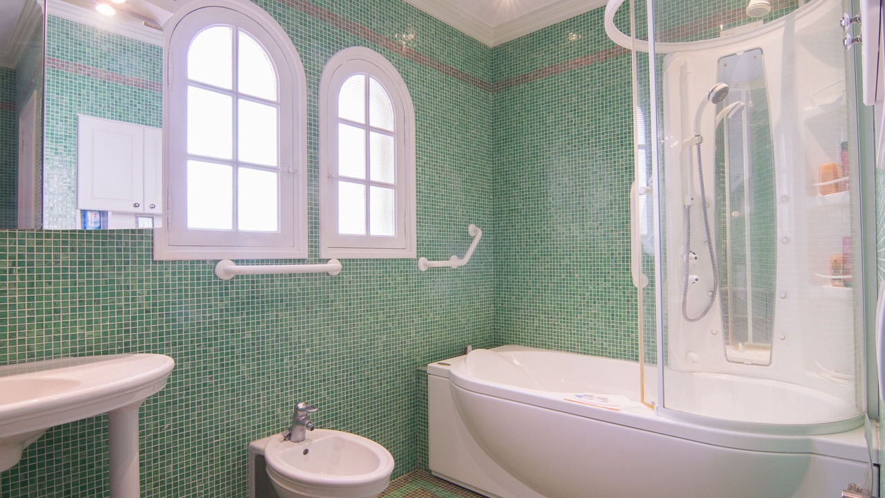 Photo of Bathroom in Antheor