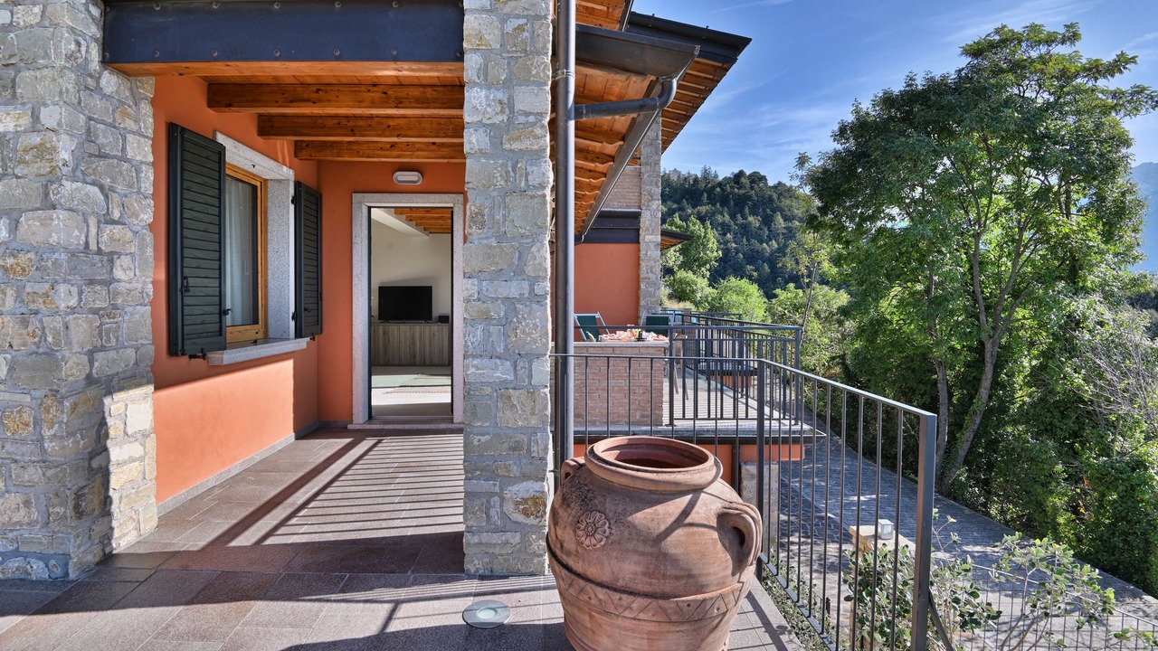 Photo of Patio Balcony in Gardola