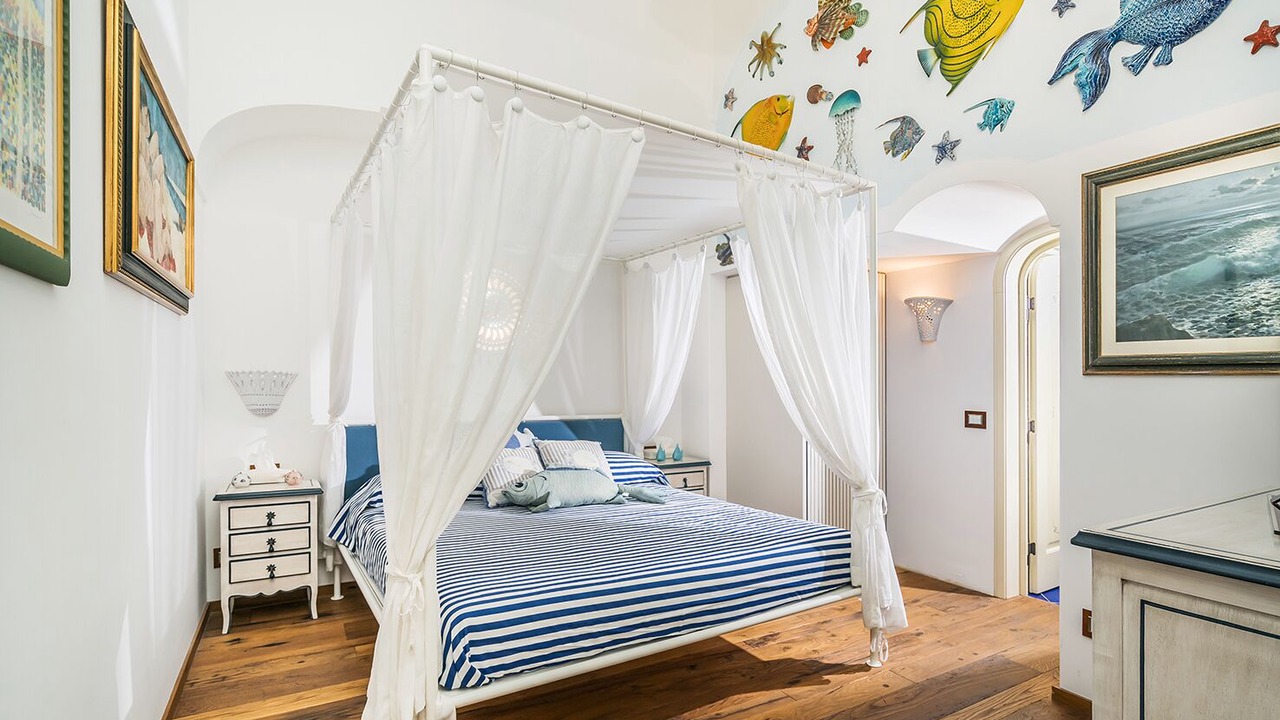 Photo of Bedroom in Montepertuso