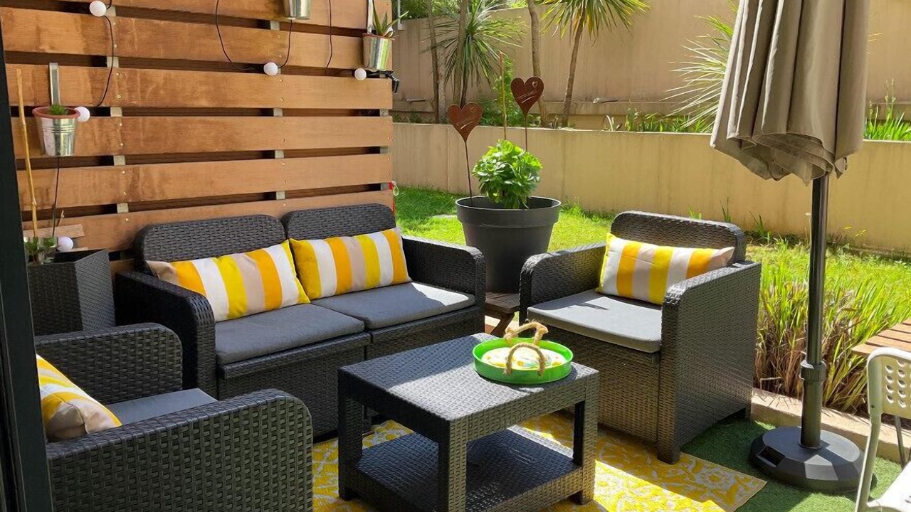 Photo of Patio Balcony in Cannes Old Town
