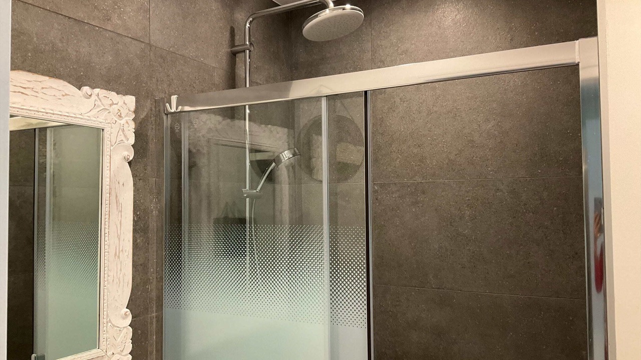 Photo of Bathroom in Cannes Old Town