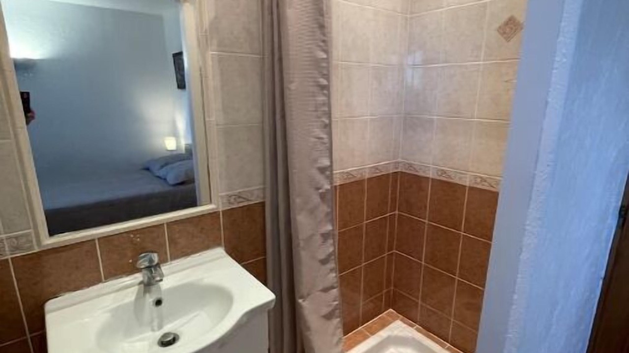 Photo of Bathroom in Biot
