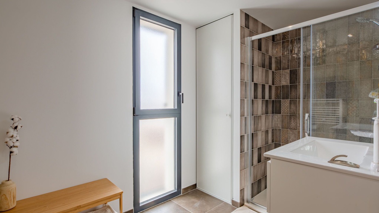 Photo of Bathroom in La Roquette-sur-Siagne