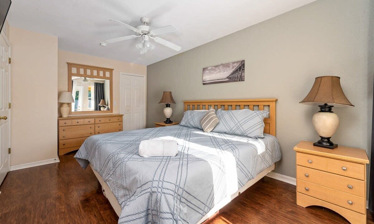 Photo of Bedroom in Regal Palms