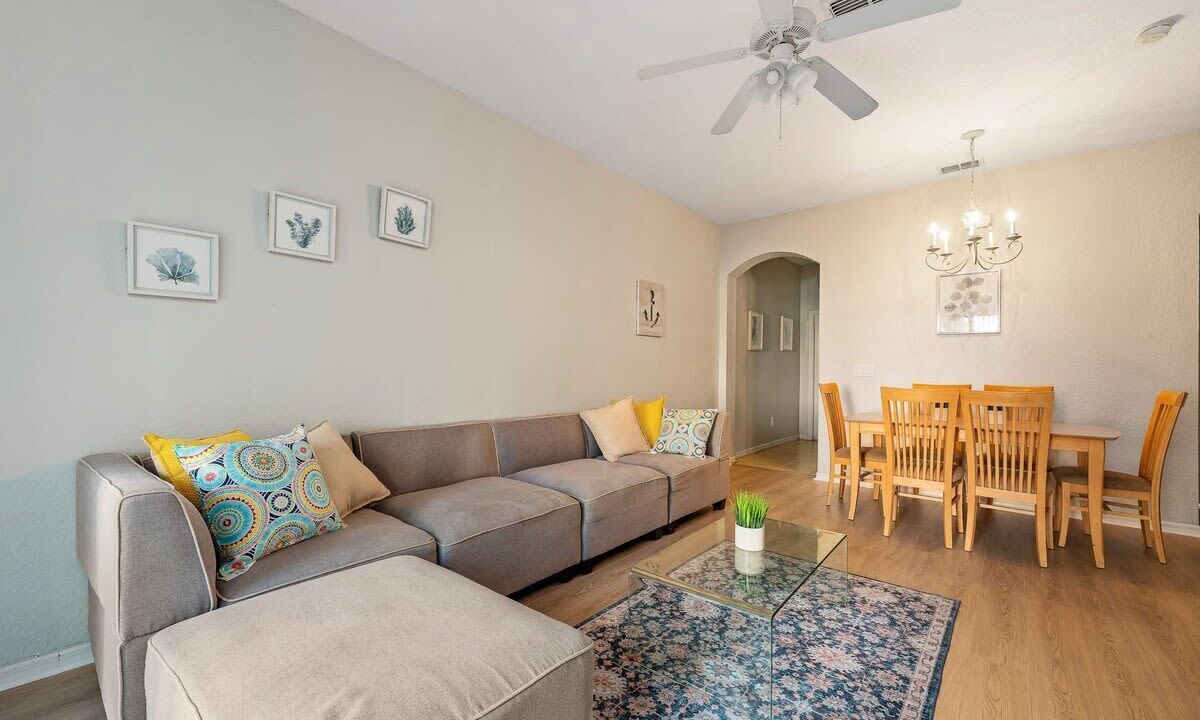 Photo of Livingroom in Regal Palms