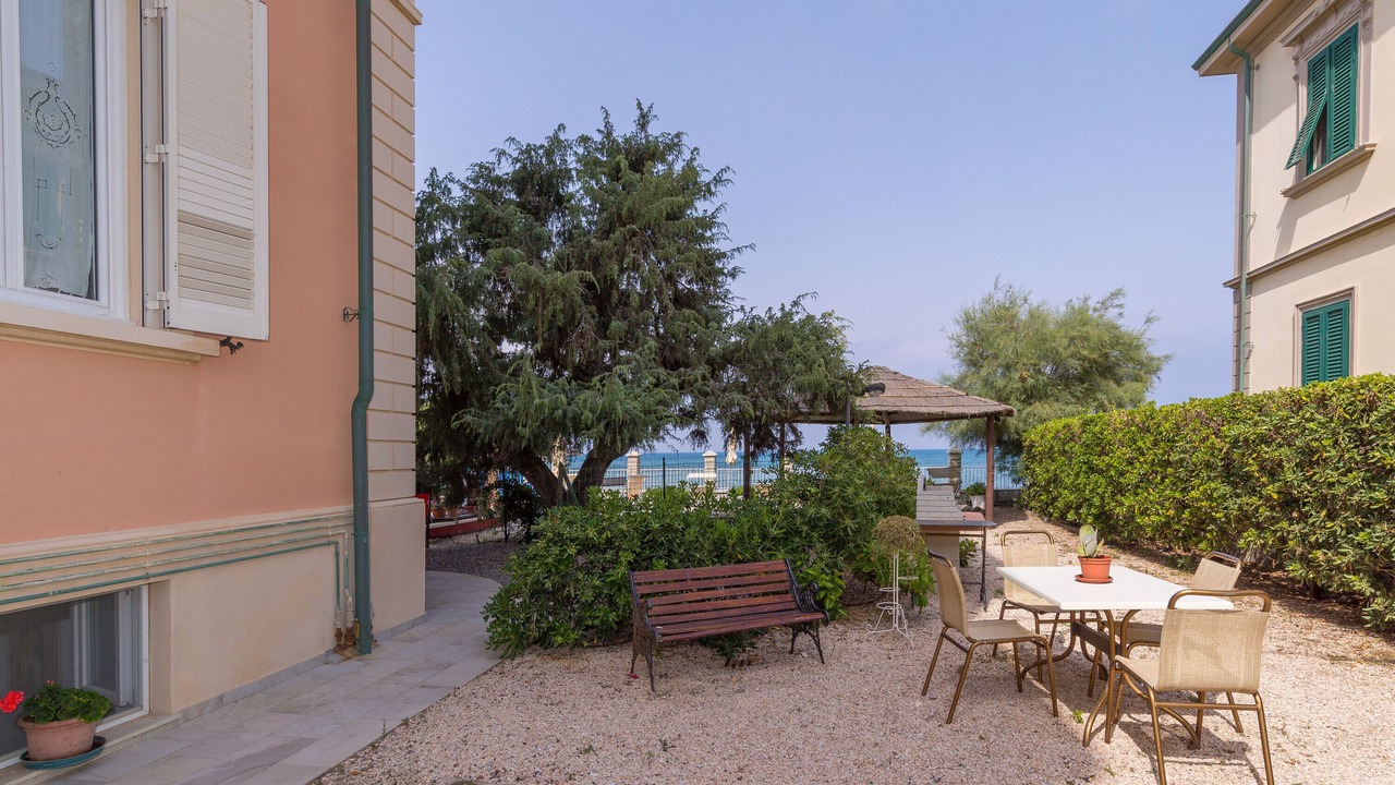 Photo of Outdoor in San Vincenzo