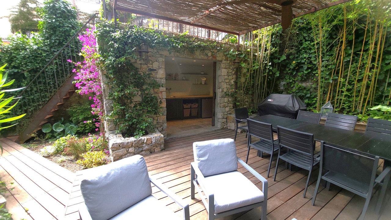 Photo of Outdoor in Cannes City Centre