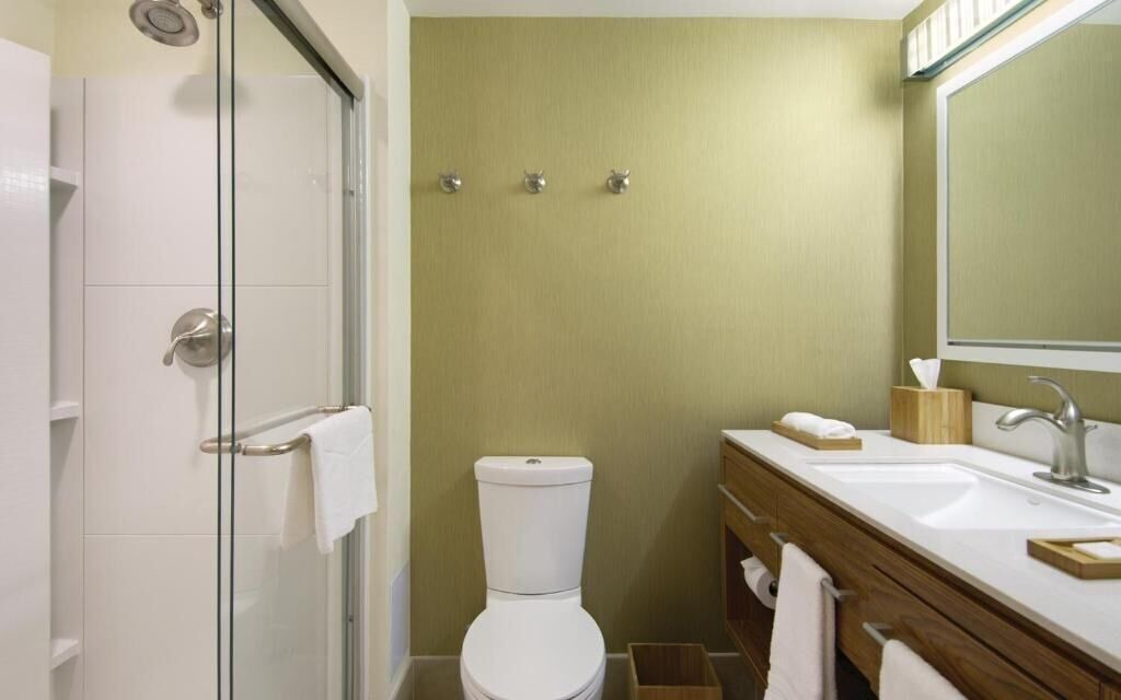 Photo of Bathroom in Winter Garden