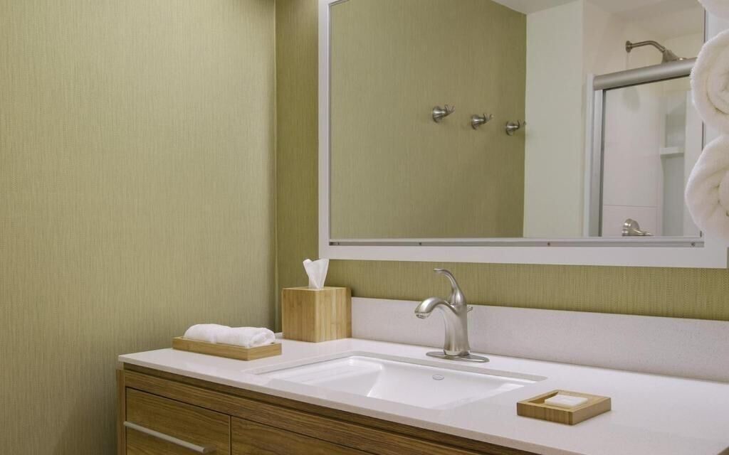 Photo of Bathroom in Winter Garden