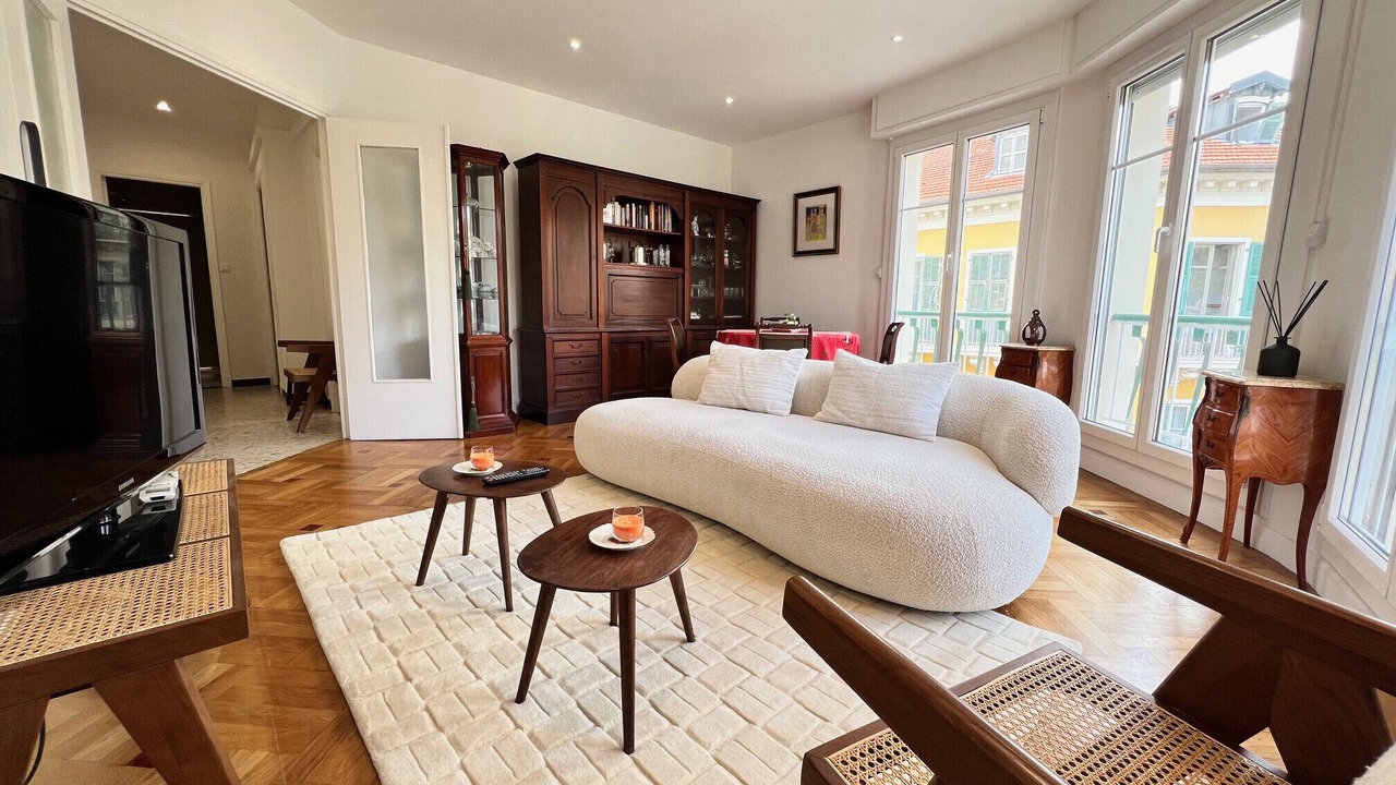Photo of Livingroom in Lepante Quarter
