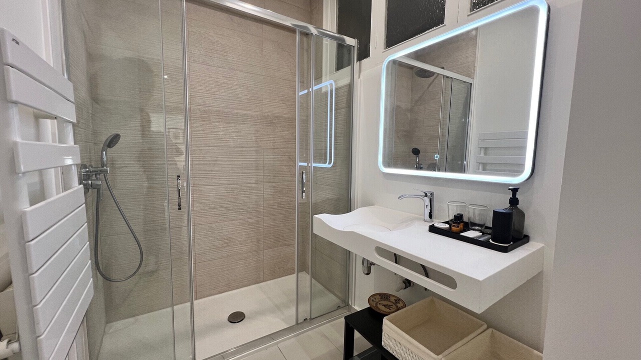 Photo of Bathroom in Lepante Quarter