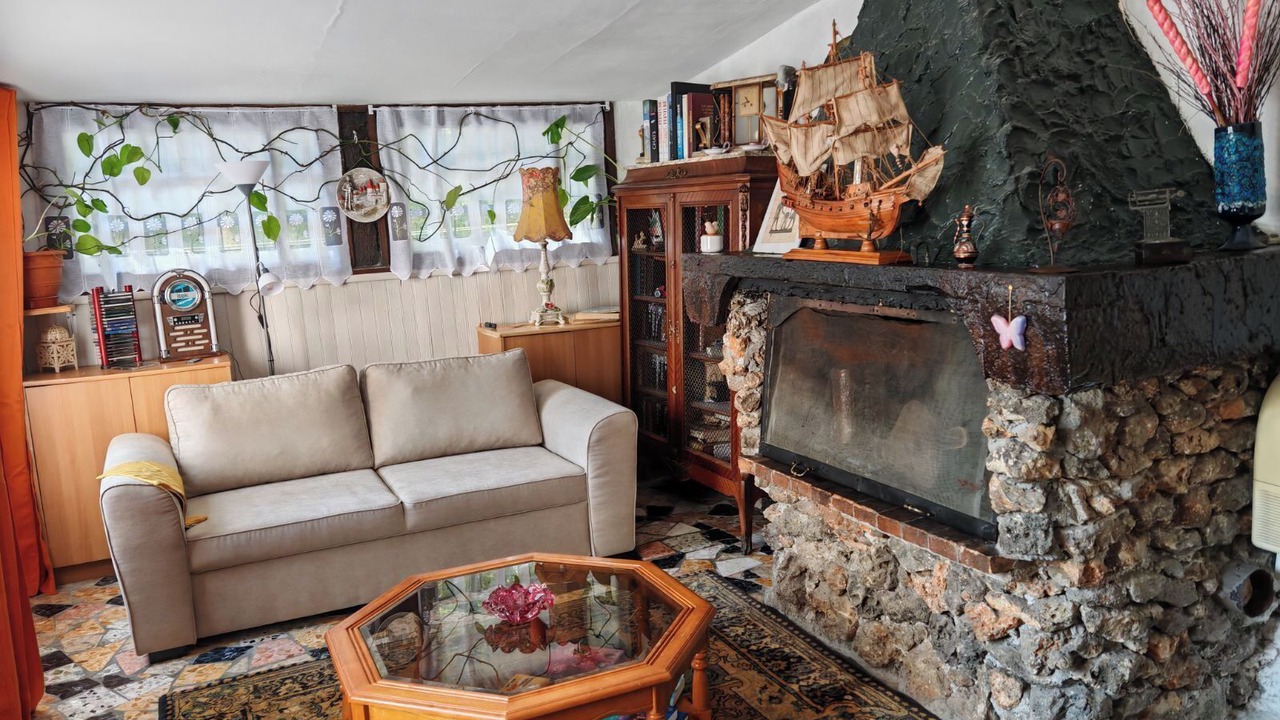 Photo of Livingroom in Tourrette-Levens