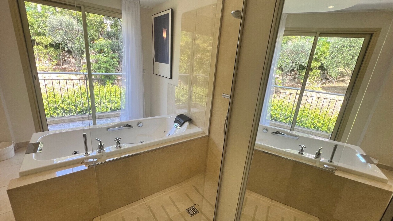 Photo of Bathroom in Lazaret