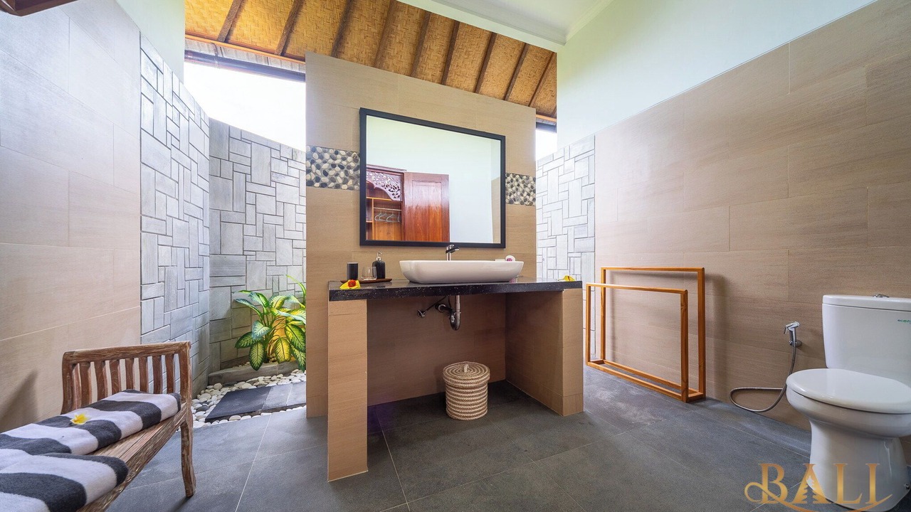 Photo of Bathroom in Sukasada