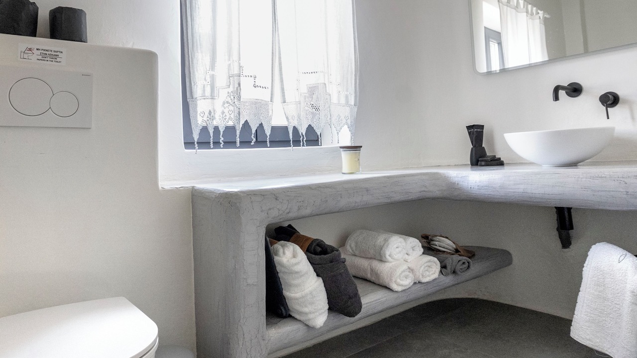 Photo of Bathroom in Pyrgos