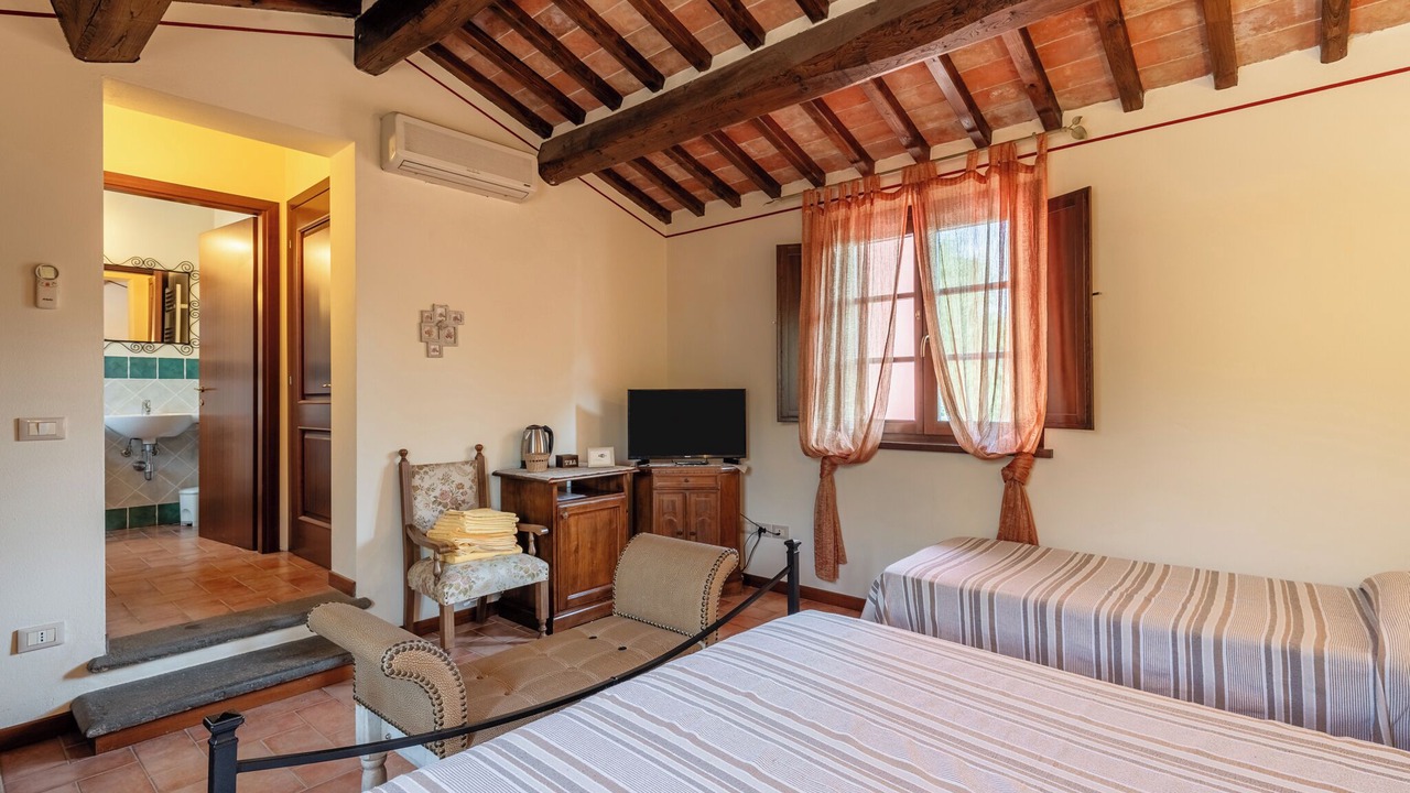 Photo of Bedroom in Montecarlo