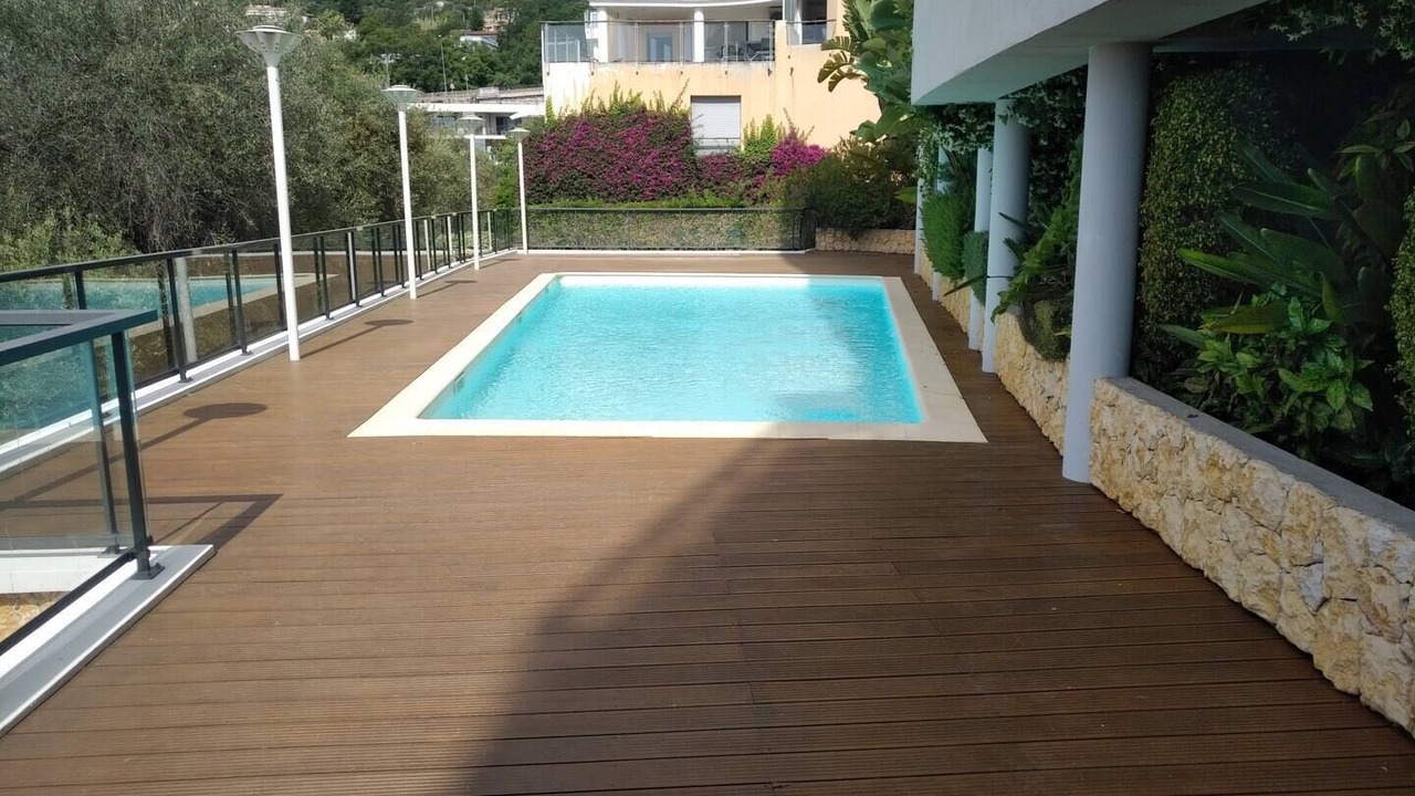 Photo of Others in Beausoleil