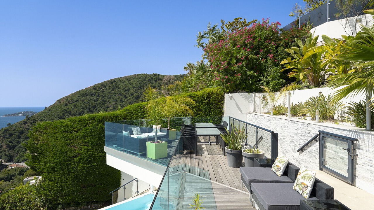 Photo of Others in Eze