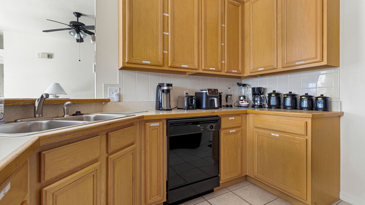 Photo of Kitchen in Crescent Lakes
