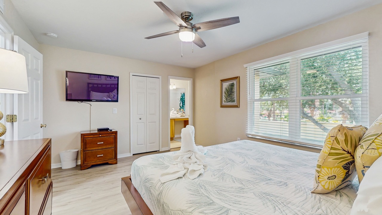 Photo of Bedroom in Regal Palms