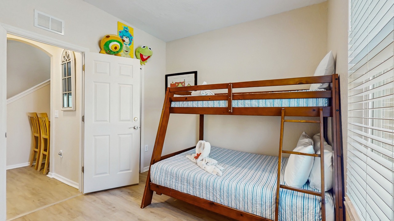 Photo of Bedroom in Regal Palms