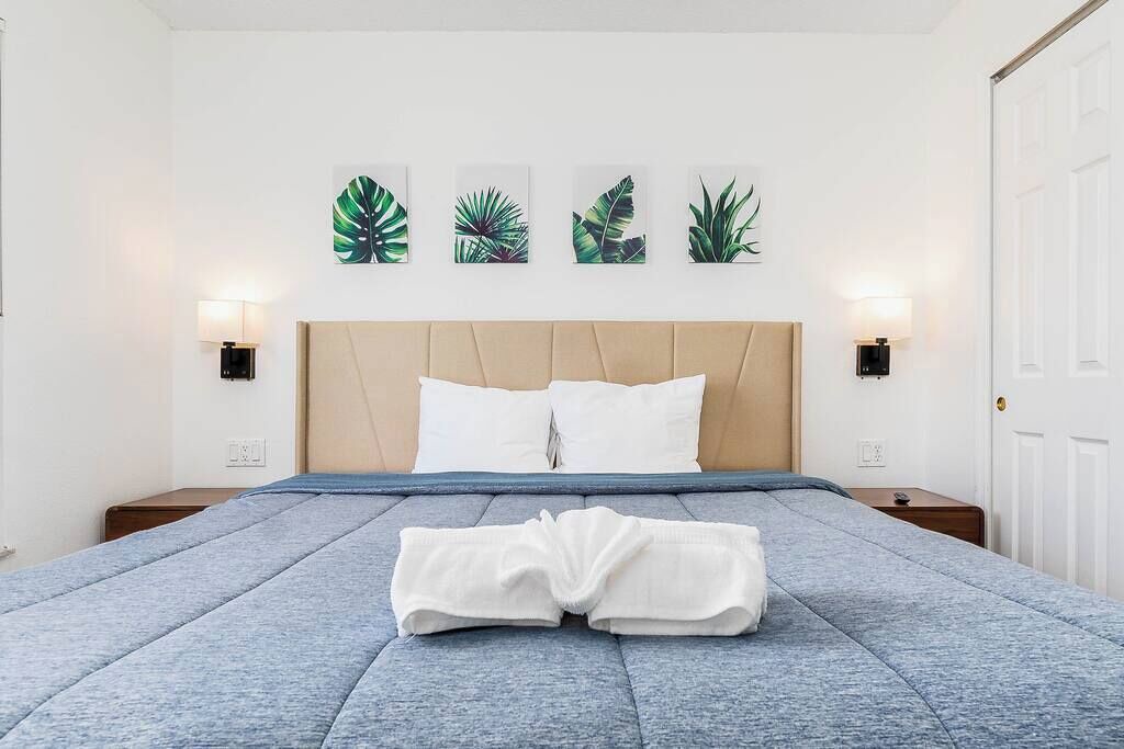 Photo of Bedroom in Crystal Cove