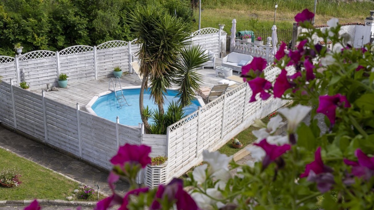 Photo of Outdoor in Caprona