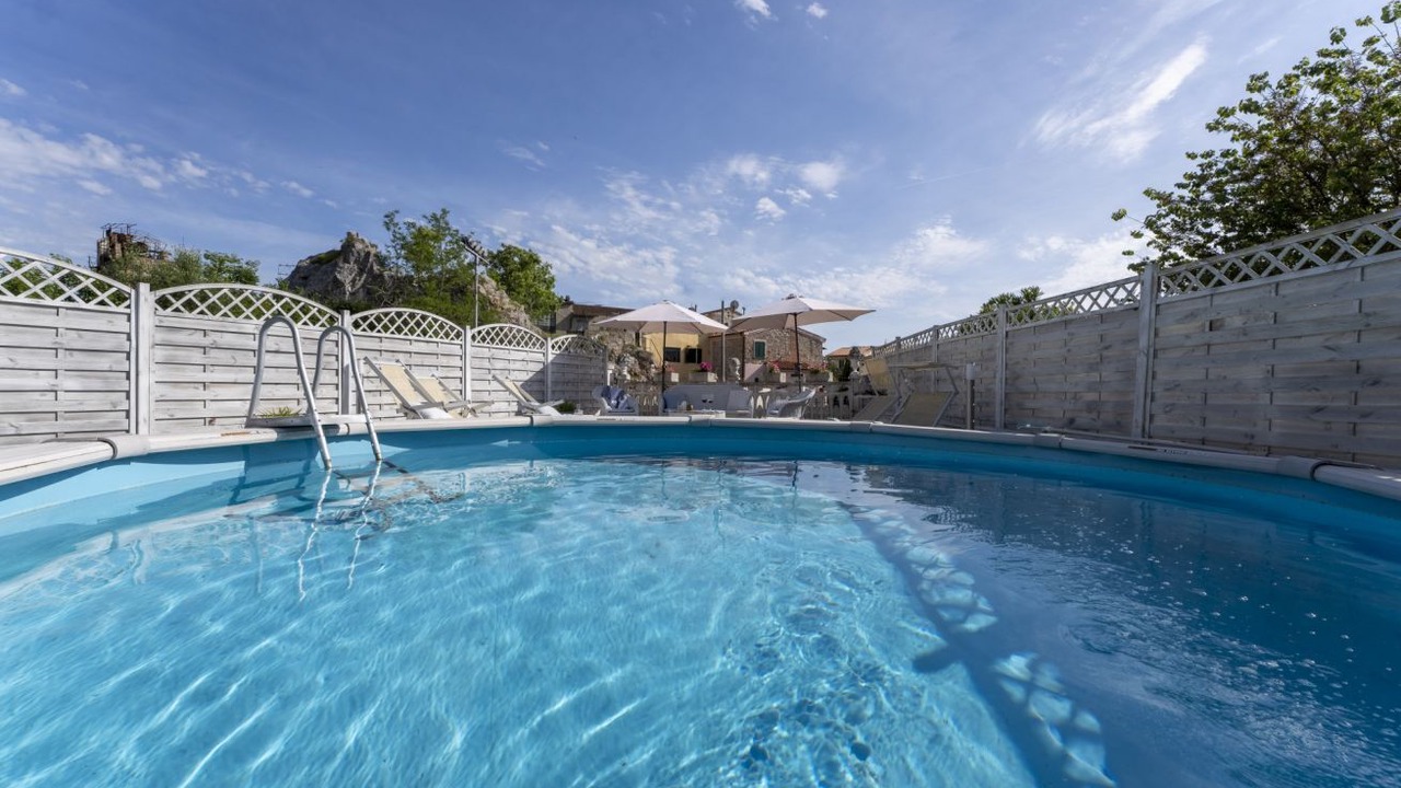 Photo of Outdoor in Caprona
