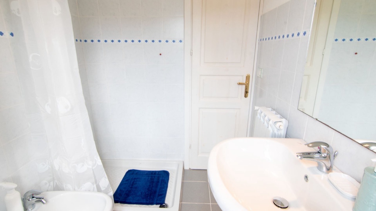 Photo of Bathroom in Marciana Marina