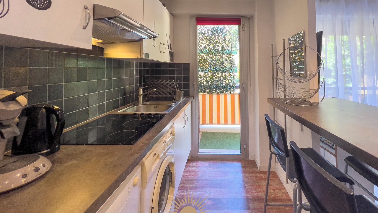Photo of Kitchen in Riou - Petit Juas - Av de Grasse