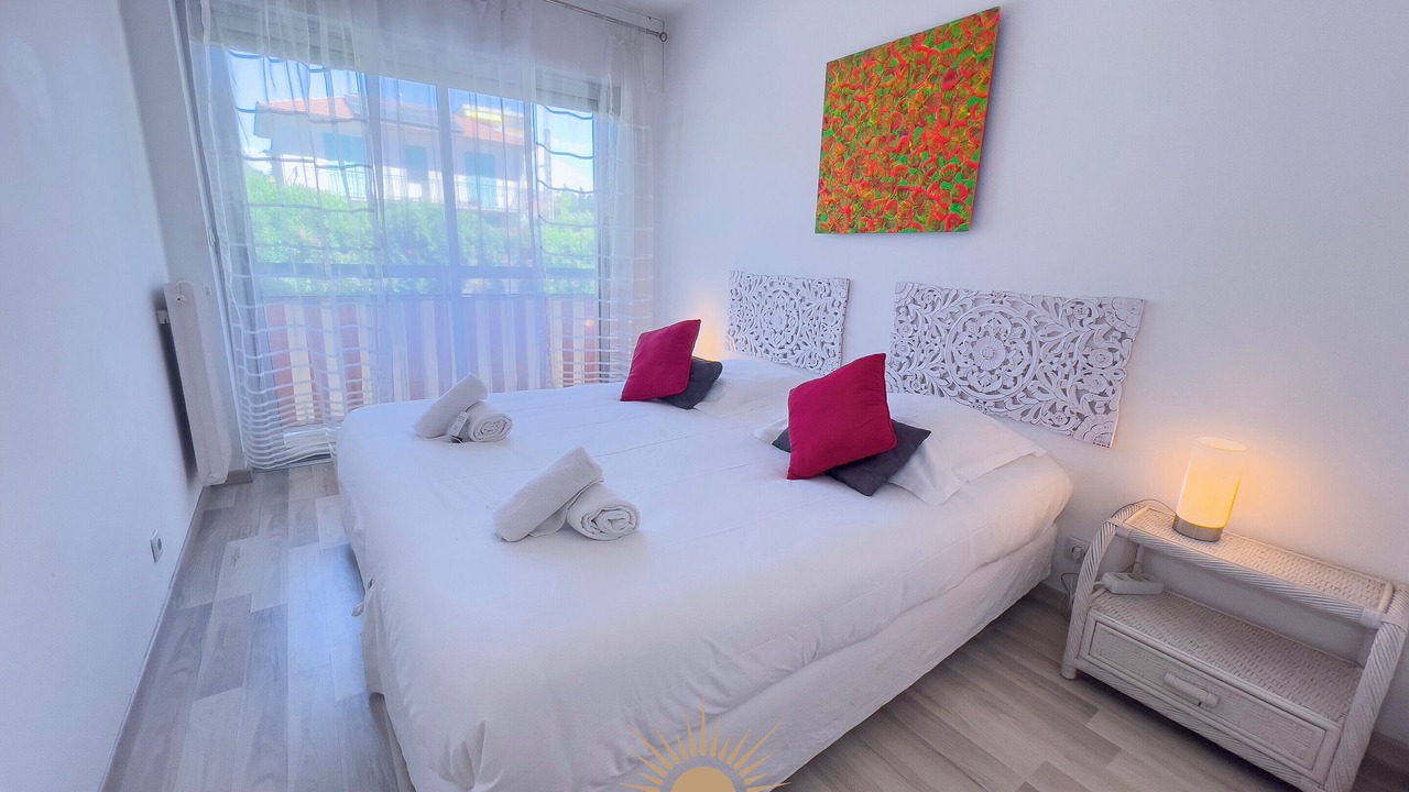 Photo of Bedroom in Riou - Petit Juas - Av de Grasse