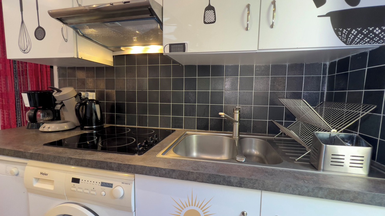 Photo of Kitchen in Riou - Petit Juas - Av de Grasse