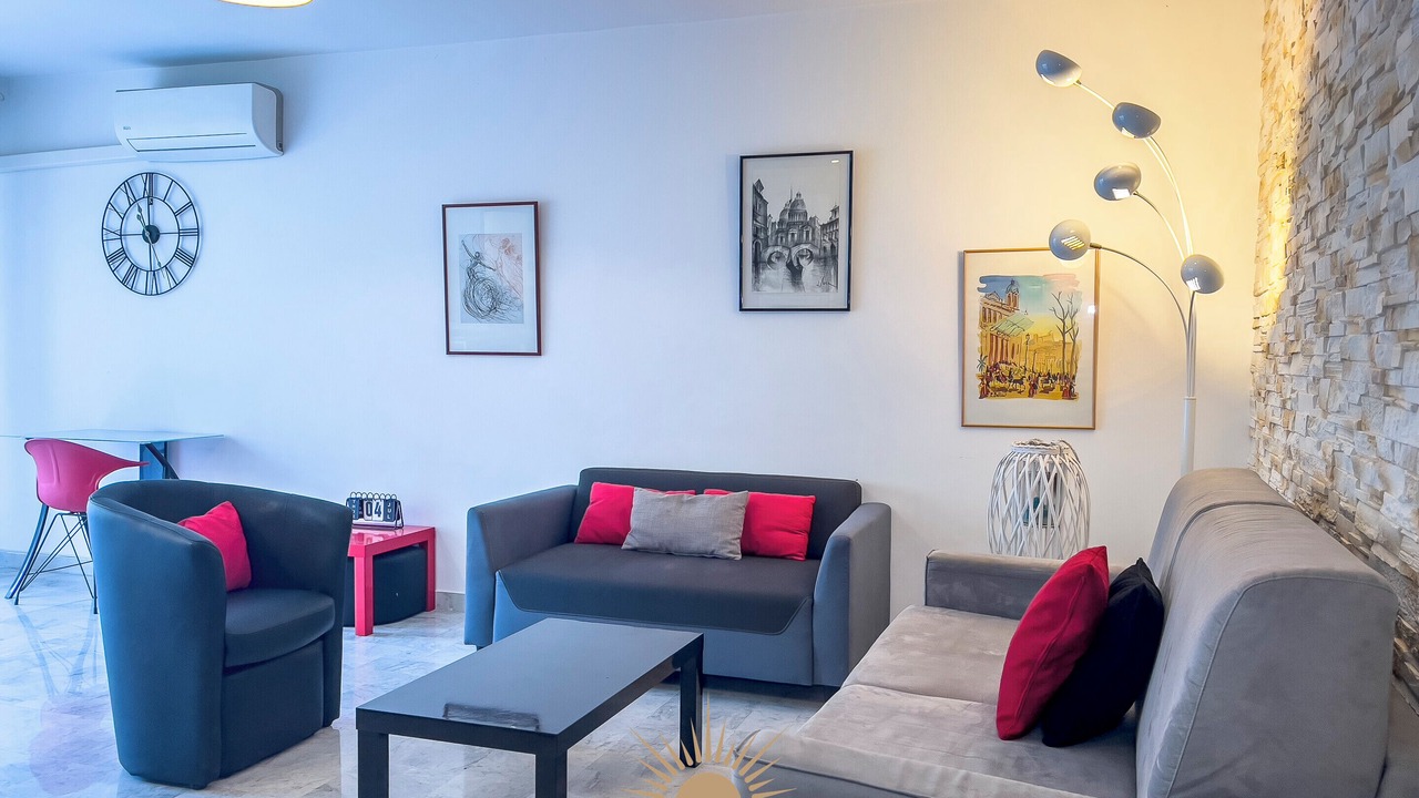 Photo of Livingroom in Riou - Petit Juas - Av de Grasse