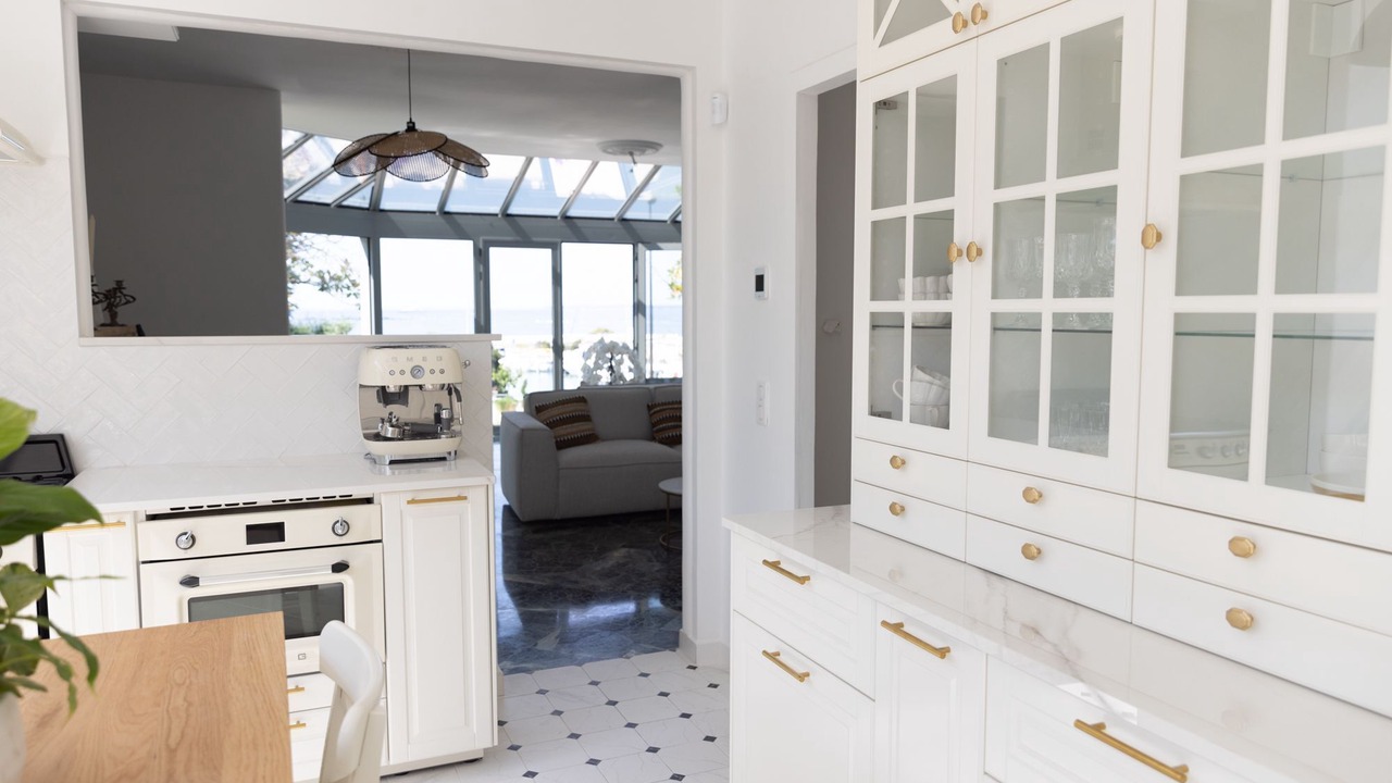 Photo of Kitchen in California - Pezou