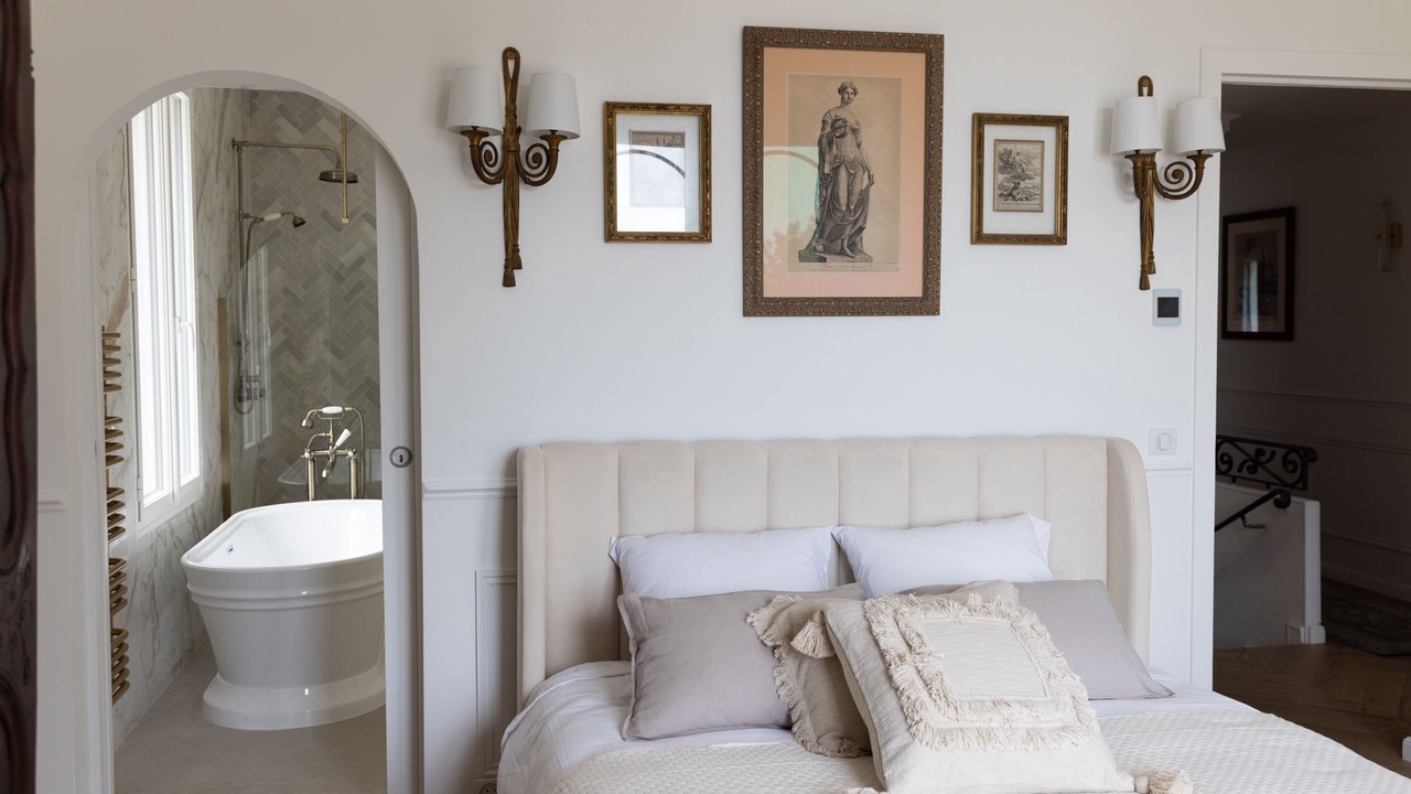 Photo of Bedroom in California - Pezou
