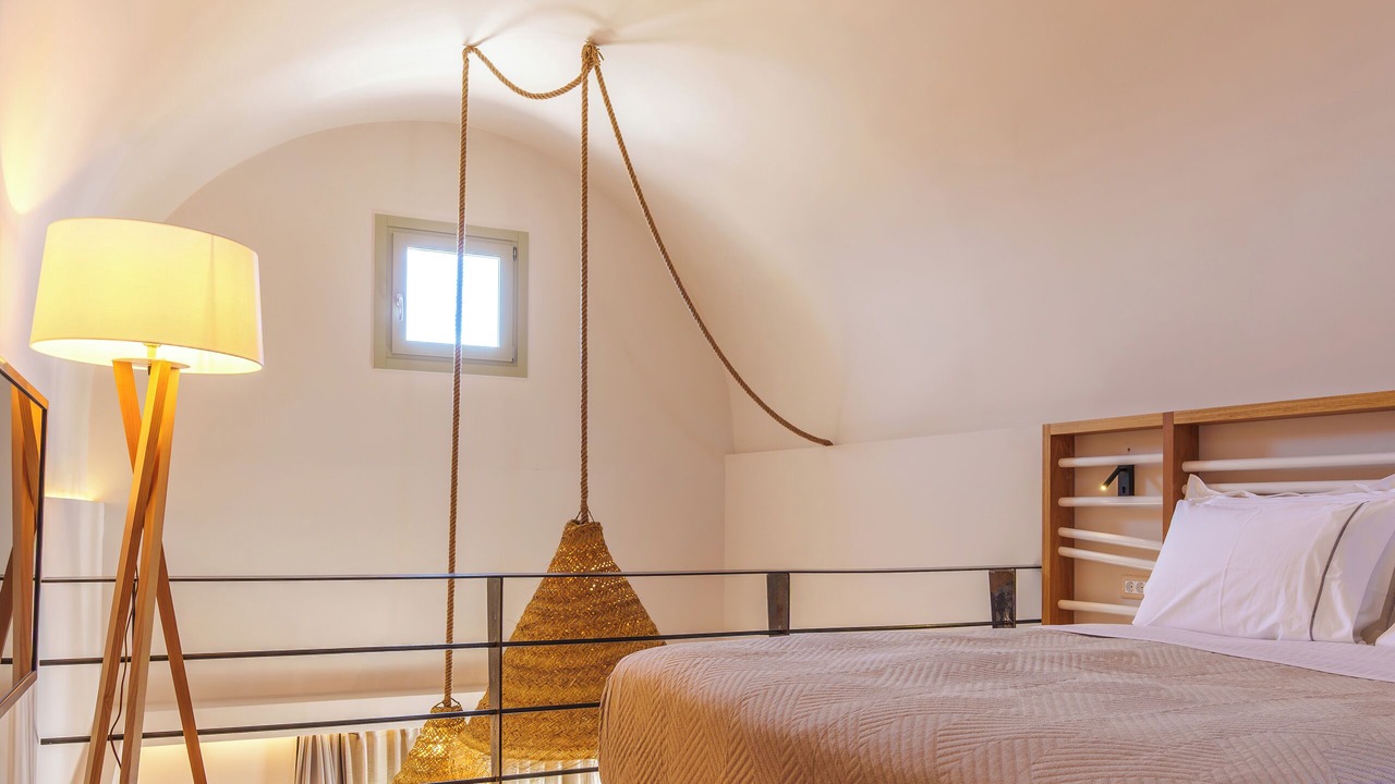 Photo of Bedroom in Exo Gialos