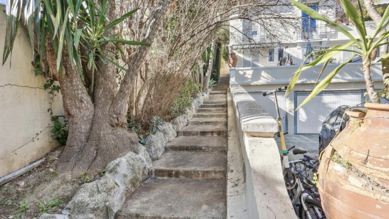 Photo of Outdoor in Les Baumettes