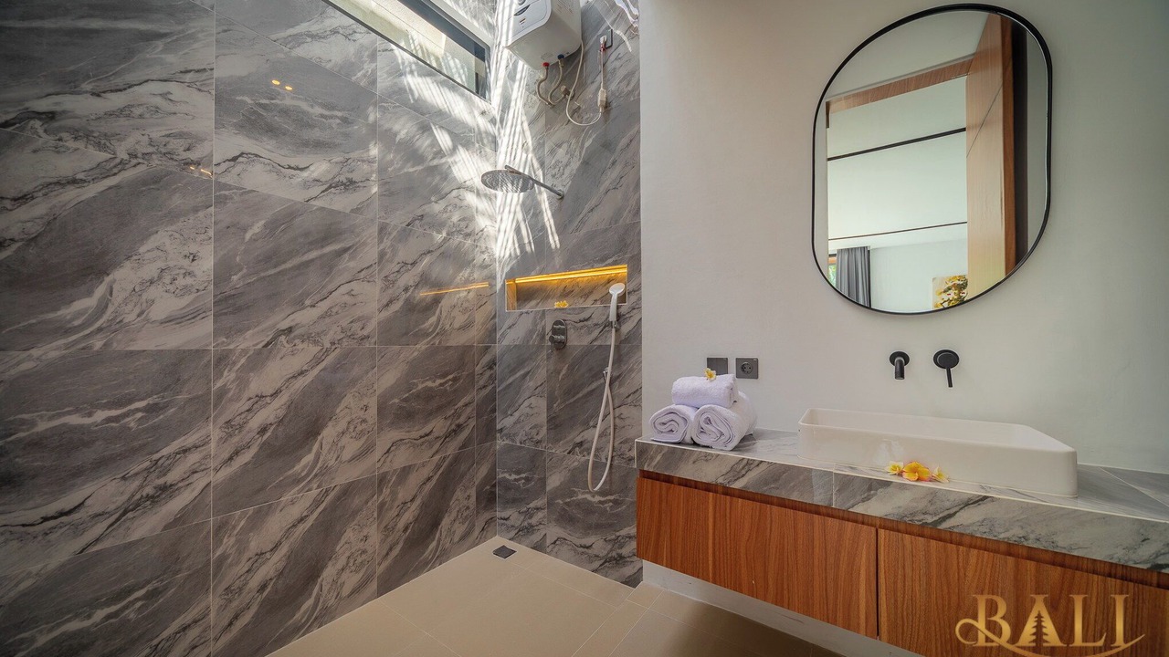 Photo of Bathroom in Kaliasem