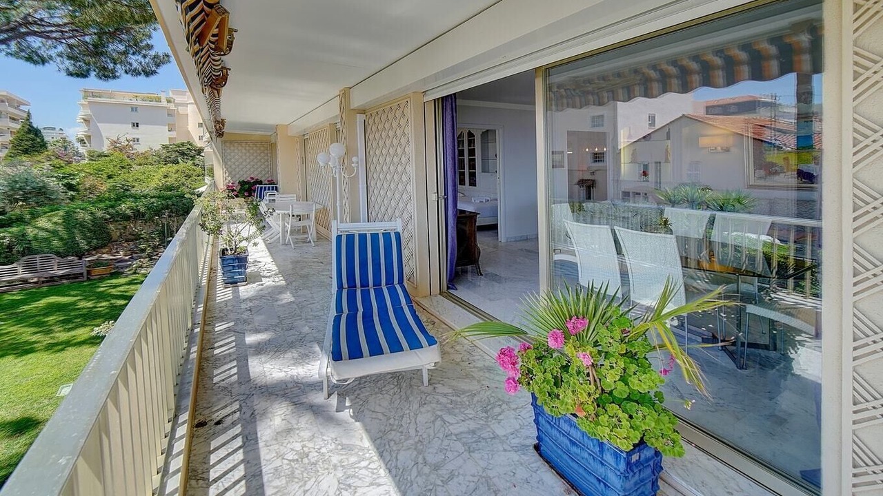 Photo of Patio Balcony in Pointe Croisette