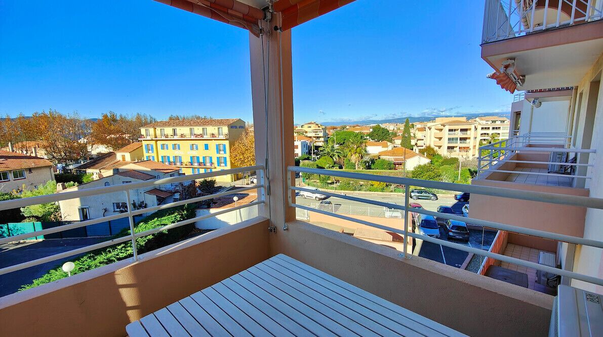 Photo of Outdoor in Frejus Port