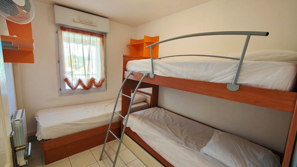 Photo of Bedroom in Frejus Port