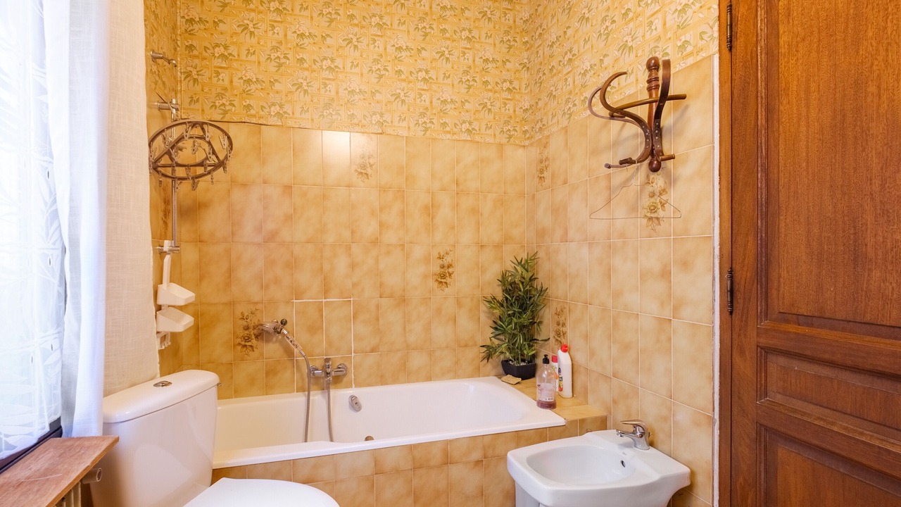 Photo of Bathroom in Bastide Giraud