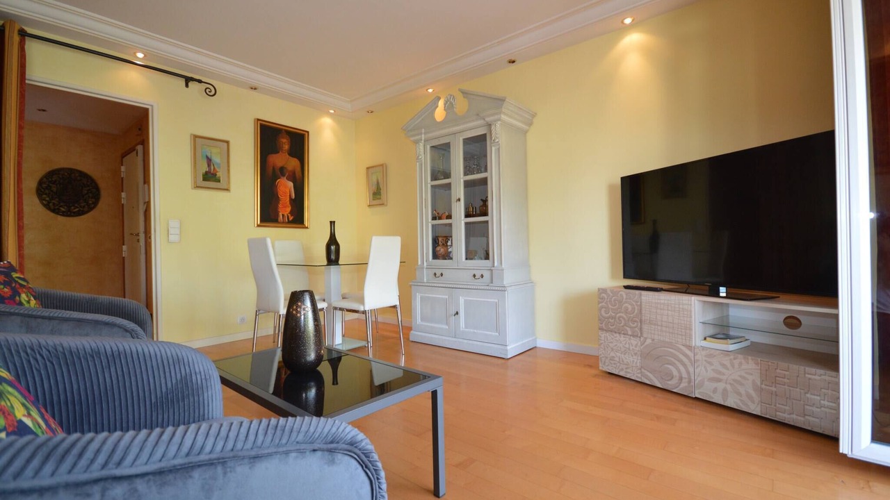 Photo of Livingroom in Riou - Petit Juas - Av de Grasse