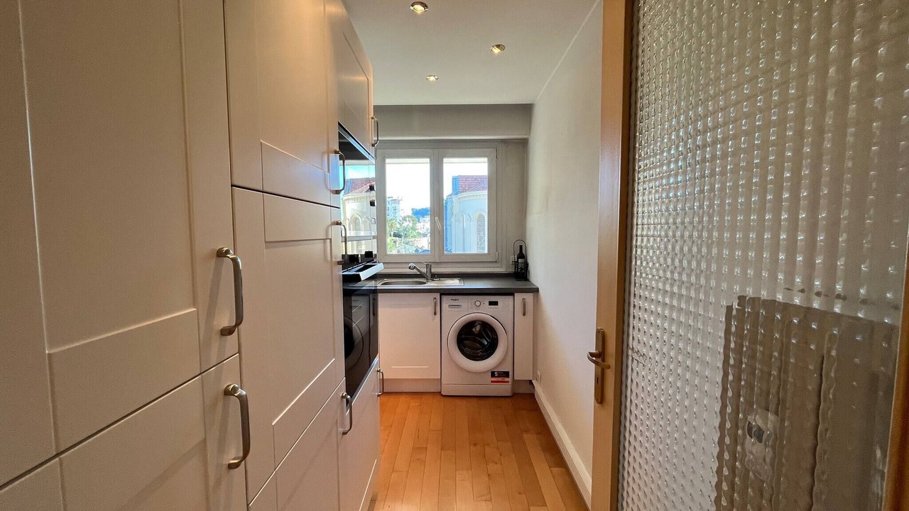 Photo of Kitchen in Riou - Petit Juas - Av de Grasse