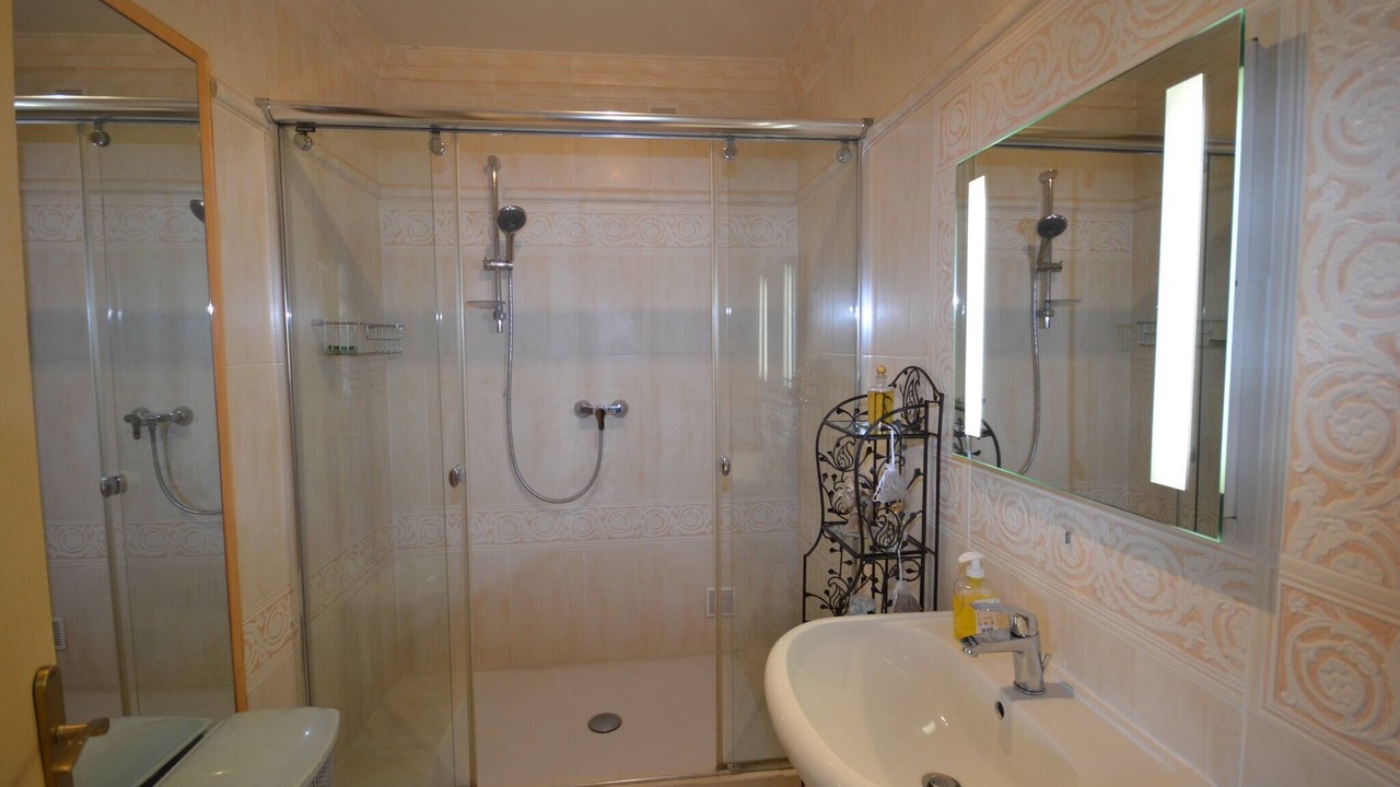 Photo of Bathroom in Riou - Petit Juas - Av de Grasse