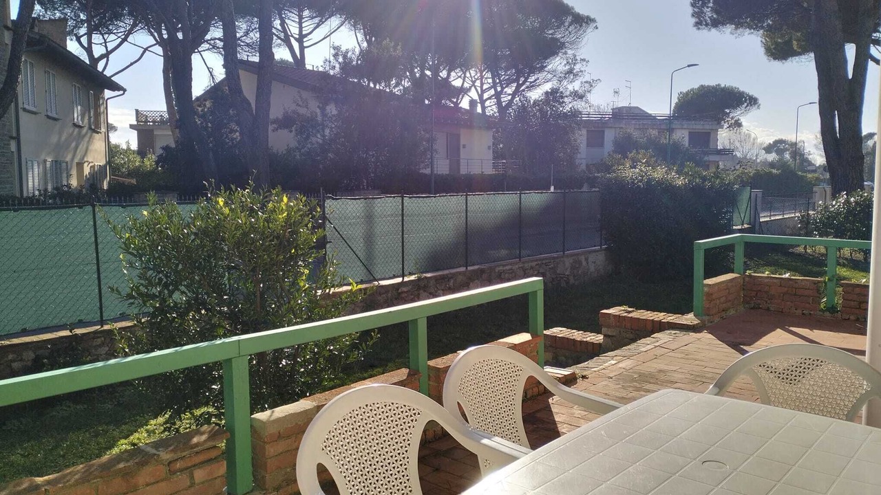 Photo of Outdoor in Tirrenia