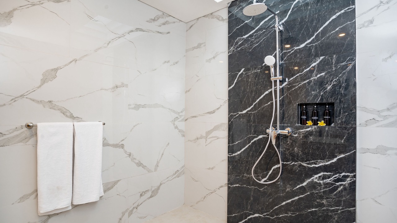 Photo of Bathroom in Singakerta